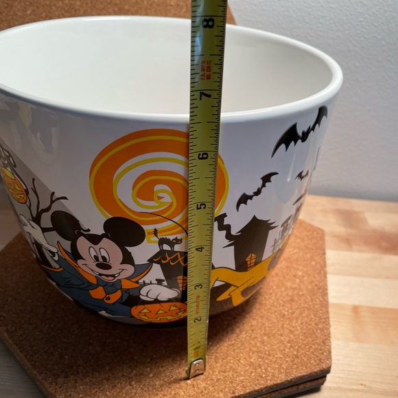 Disney Halloween Ceramic Bowl (large) - Picture 4 of 6